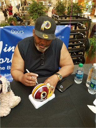 Darryl Grant Signing