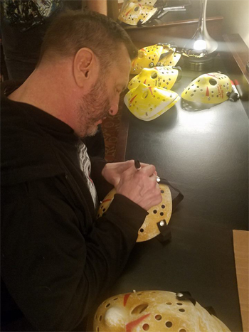 Ken Kirzinger Signing