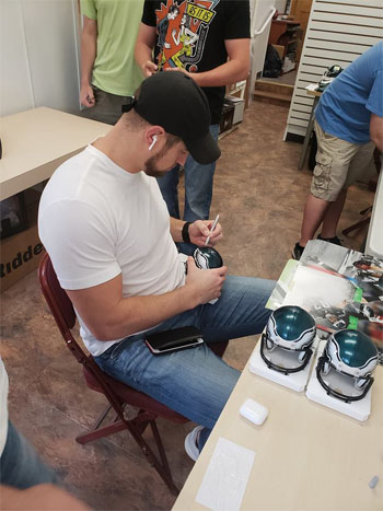 Brent Celek Signing