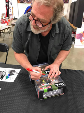 Mark Dodson & Felix Silla Signing