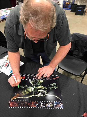 Mark Dodson & Felix Silla Signing