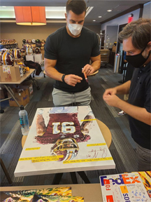 Ryan Kerrigan Signing