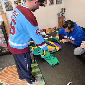 Natanya Ross & Shaun Weiss Signing