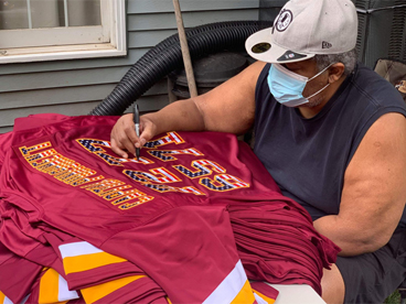 Darryl Grant Signing