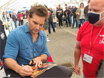 Peter Facinelli at Forever Twilight in Forks Event/Signing