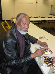 LC Greenwood signing